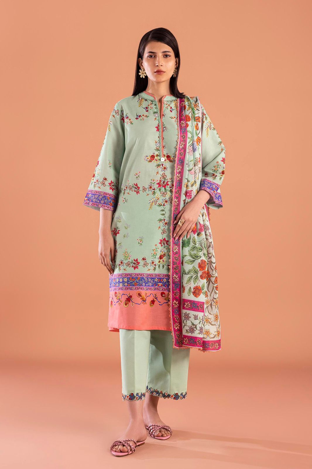 Sana Safinaz Lawn 3pc suite