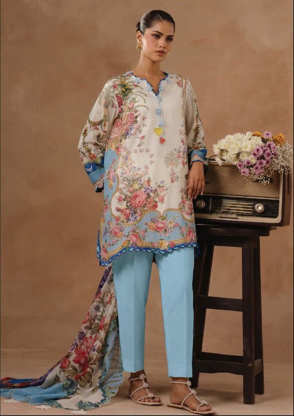 Sana Safinaz Lawn 3pc suite